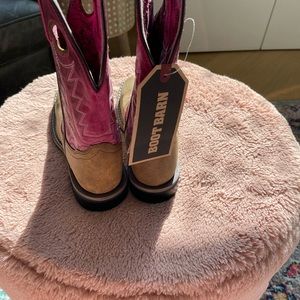 Brand New Cowgirl Boots From Boot Barn